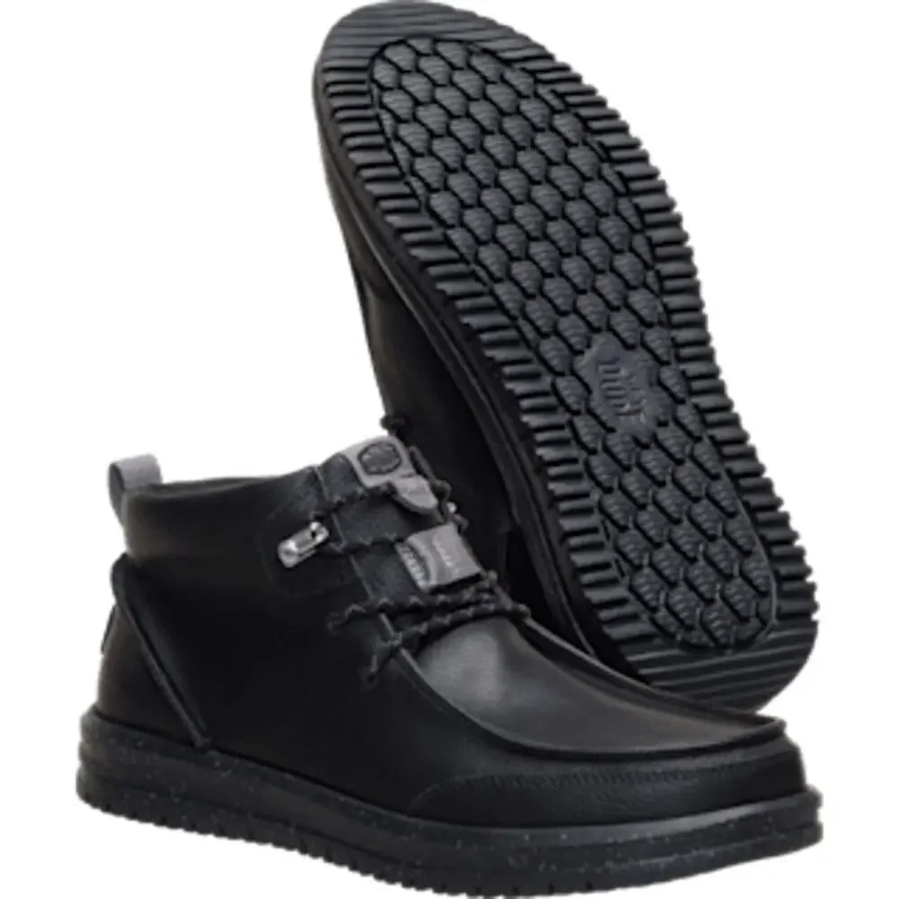 NWT Hey Dude Shoes Bradley Chukka Classic in  Black size 13